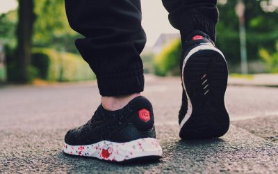 Will Walking on a Torn Meniscus Make It Worse?